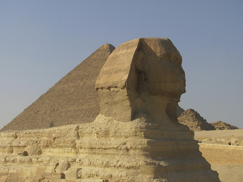 Sneak a Photo of the Sphinx